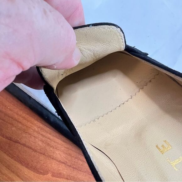 BRUNATE loafer 31891 nero
Women loafers in black nubuck leather w/ a small heel - Picture 10 of 13